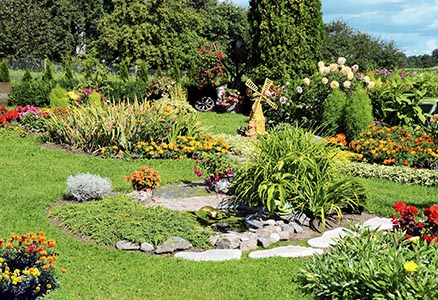 Decorative Garden Lawns