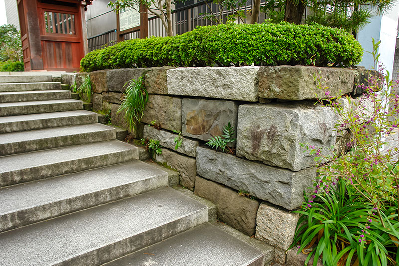 Stone Retaining Walls