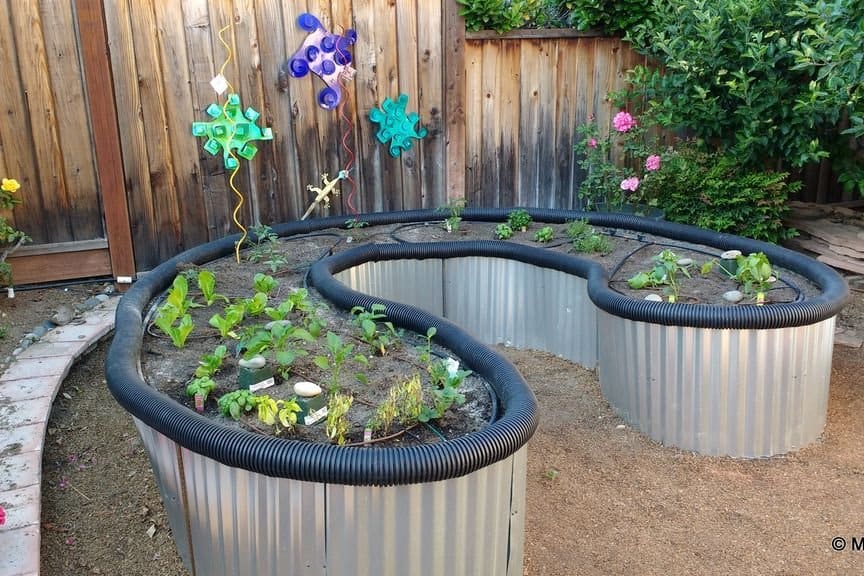 Metal Roofing Sheet Raised Bed