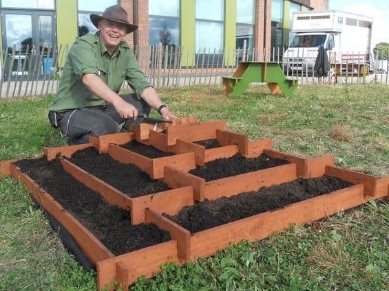 Pyramid Raised Bed