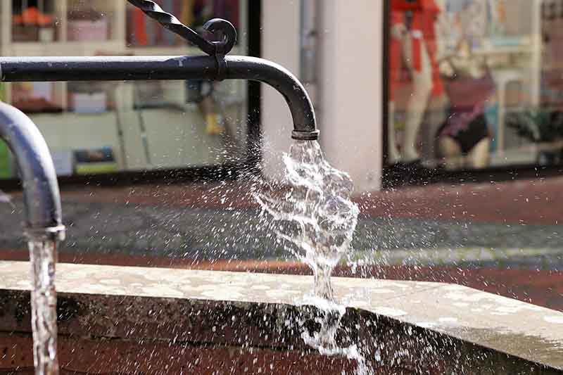 Tap water fountain