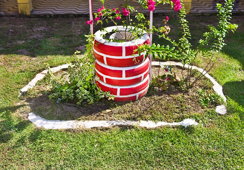 Contrasting Brick Pattern Planter